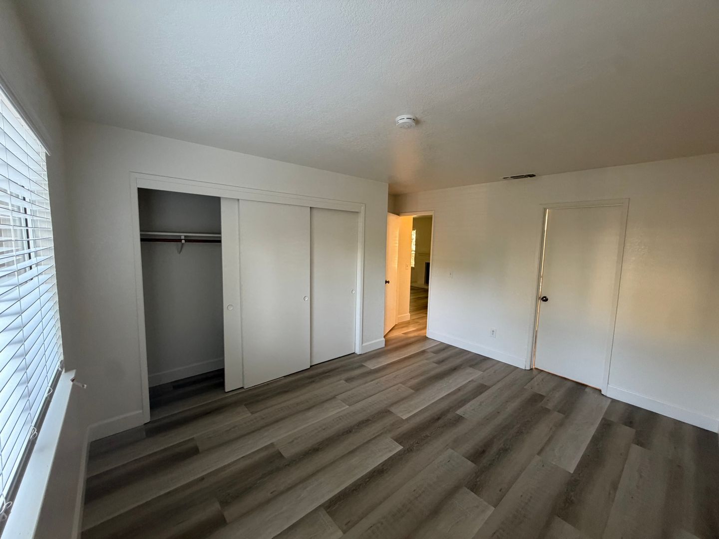 9151 Newhall Dr #116 - Sacramento - California - 2 bed, 1 bath rental property