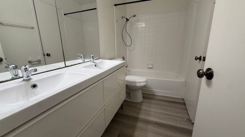 9151 Newhall Dr #116 - Sacramento - California - 2 bed, 1 bath rental property