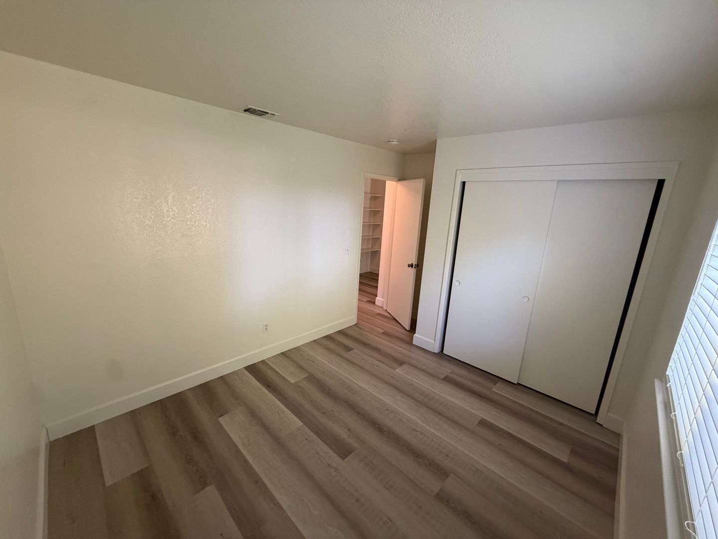 9151 Newhall Dr #116 - Sacramento - California - 2 bed, 1 bath rental property