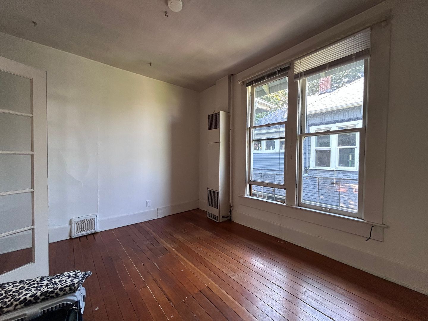 920 N. Garden St. - # 2 - Bellingham - Washington - 2 bed, 1 bath rental property