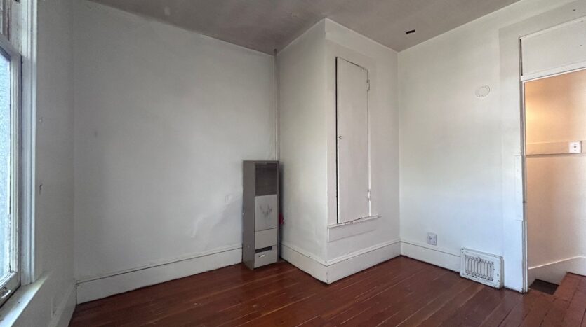 920 N. Garden St. - # 2 - Bellingham - Washington - 2 bed, 1 bath rental property