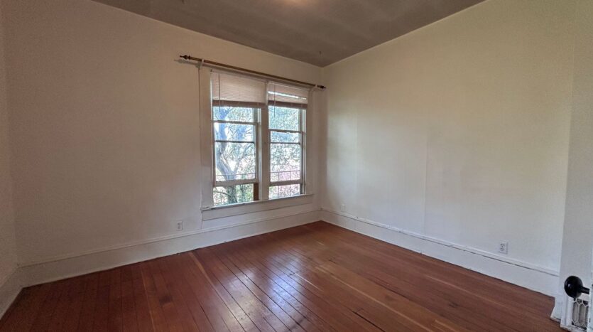 920 N. Garden St. - # 2 - Bellingham - Washington - 2 bed, 1 bath rental property