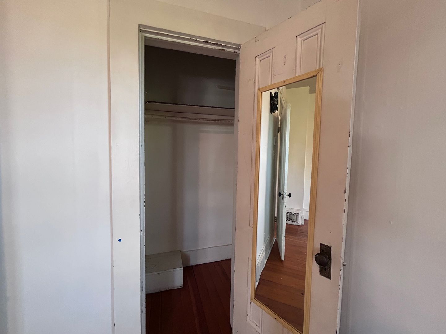 920 N. Garden St. - # 2 - Bellingham - Washington - 2 bed, 1 bath rental property