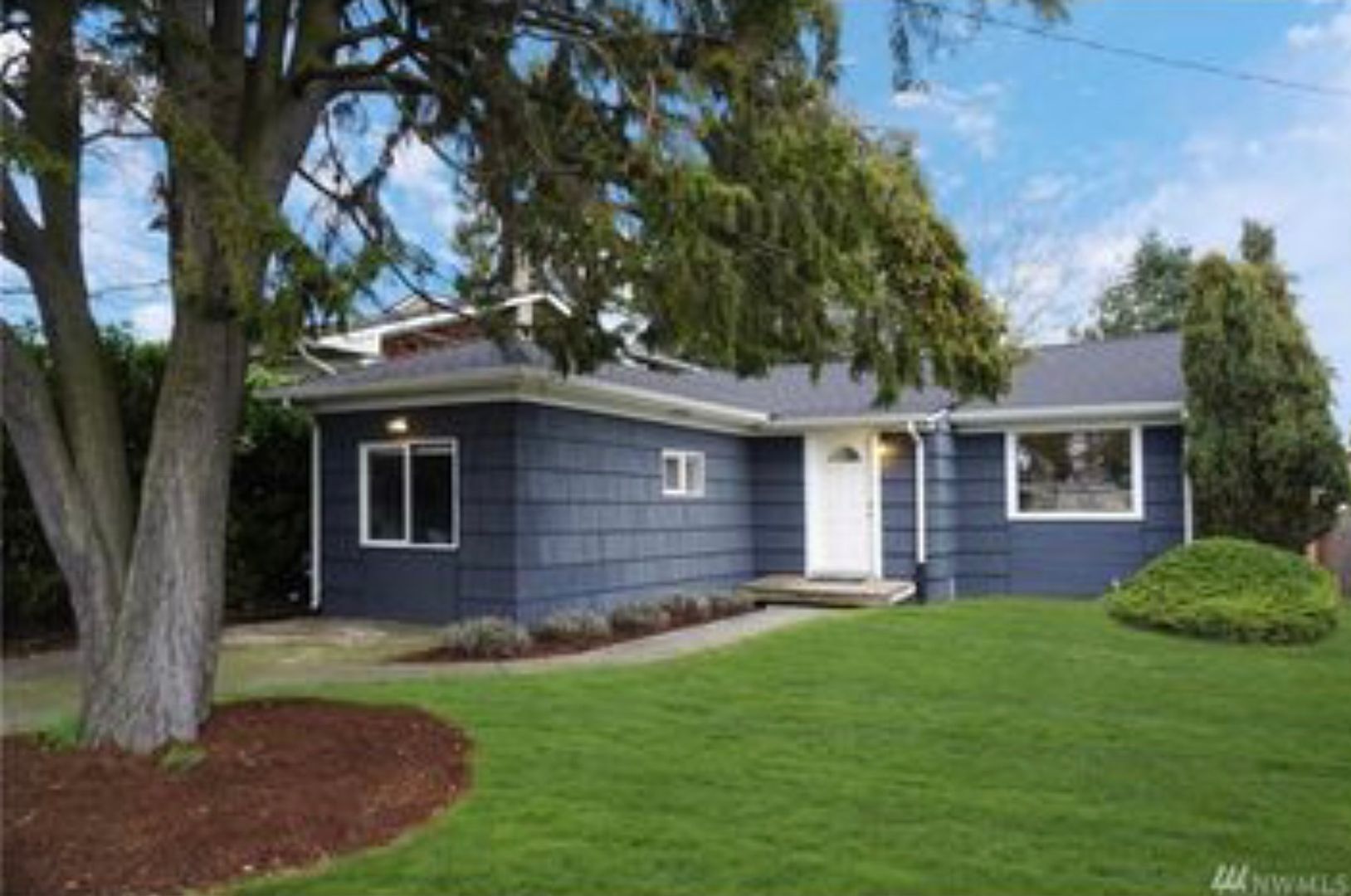 9240 13th Ave NW - Seattle - Washington - 2 bed, 1 bath rental property