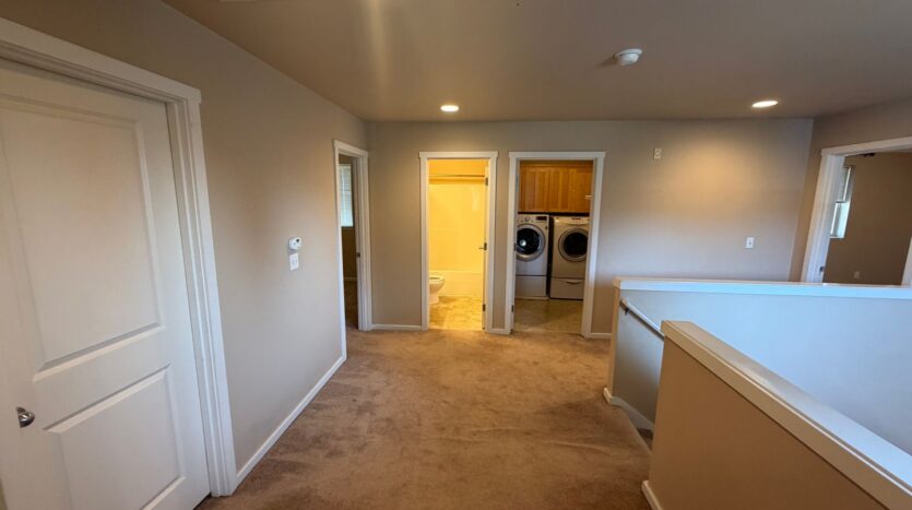 9411 10th Ave E - Tacoma - Washington - 4 bed, 2.5 bath rental property