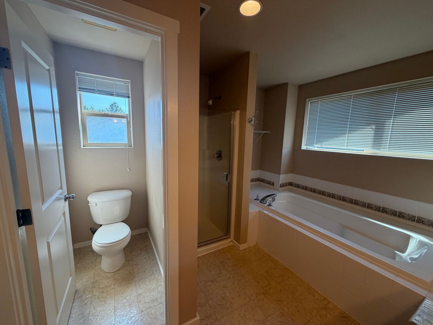 9411 10th Ave E - Tacoma - Washington - 4 bed, 2.5 bath rental property