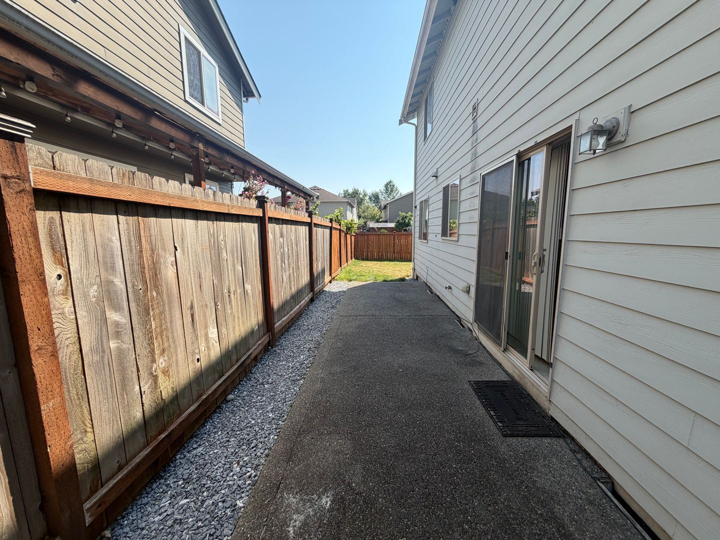 9411 10th Ave E - Tacoma - Washington - 4 bed, 2.5 bath rental property