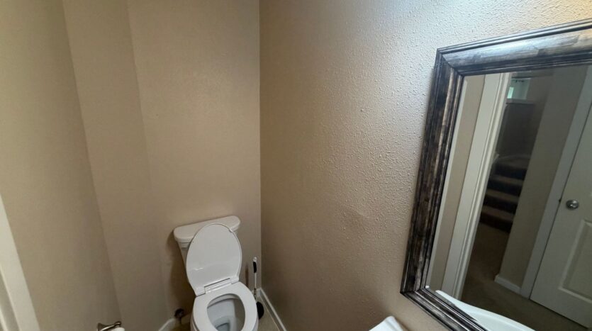 9411 10th Ave E - Tacoma - Washington - 4 bed, 2.5 bath rental property
