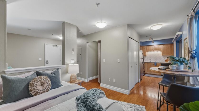 960 Harris Ave #307 - Bellingham - Washington - 1 bath rental property