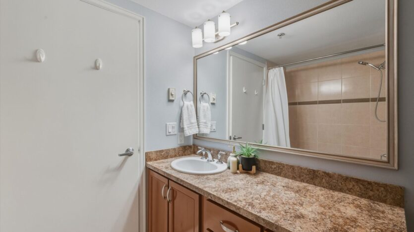960 Harris Ave #307 - Bellingham - Washington - 1 bath rental property