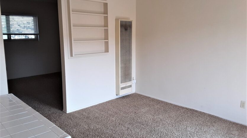 1027 Felspar Street - San Diego - California - 1 bed, 1 bath rental property