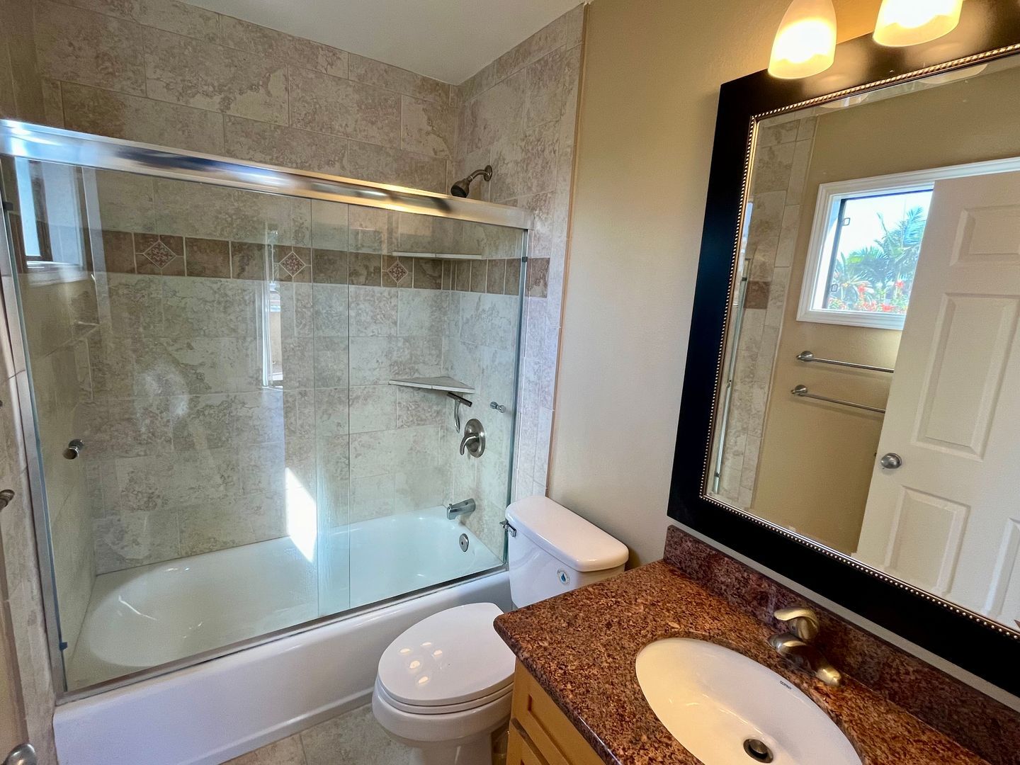 1075 N Vulcan Ave - Encinitas - California - 1 bed, 1 bath rental property