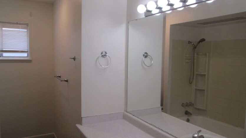 11500 Atlantic City NE - Albuquerque - New Mexico - 4 bed, 2 bath rental property