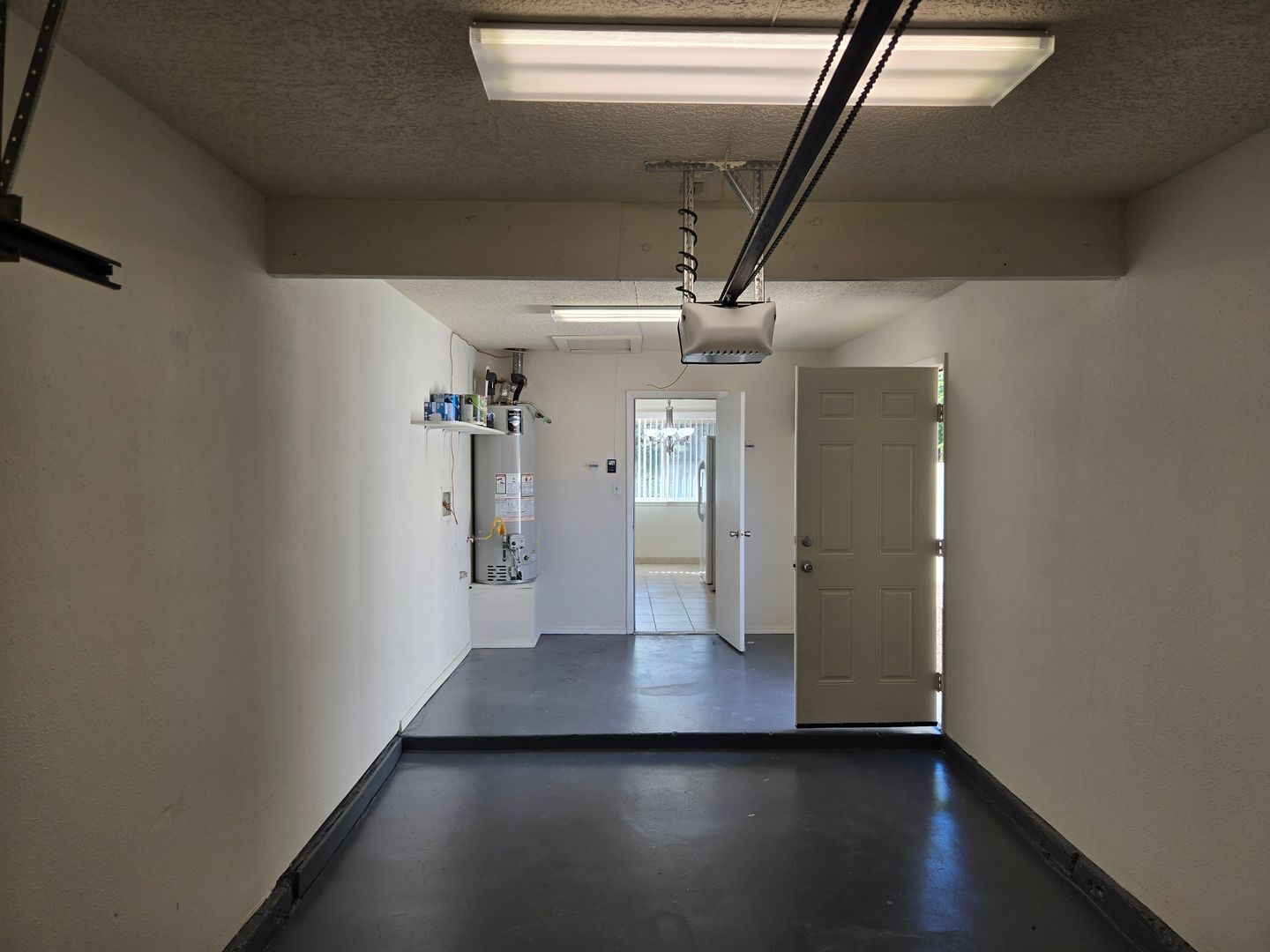 1233 Stutz Dr NE - Albuquerque - New Mexico - 3 bed, 2 bath rental property