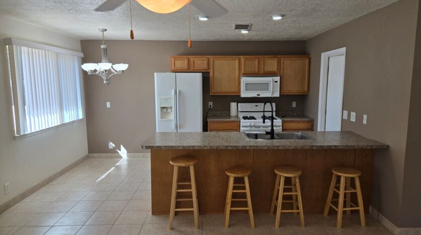 1233 Stutz Dr NE - Albuquerque - New Mexico - 3 bed, 2 bath rental property