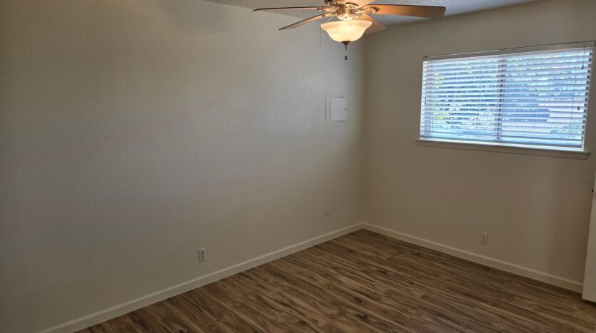1233 Stutz Dr NE - Albuquerque - New Mexico - 3 bed, 2 bath rental property