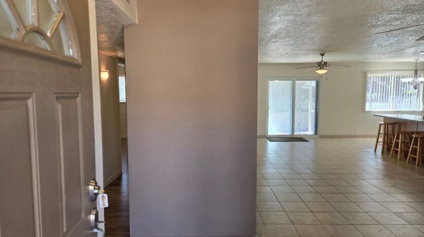 1233 Stutz Dr NE - Albuquerque - New Mexico - 3 bed, 2 bath rental property