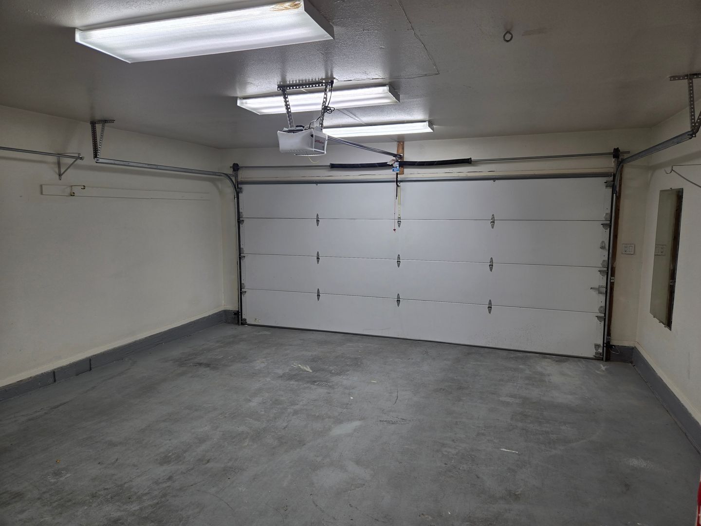 12901 Granite Ave NE - Albuquerque - New Mexico - 3 bed, 2 bath rental property