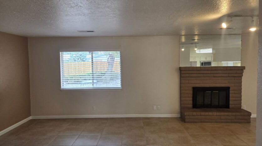 12901 Granite Ave NE - Albuquerque - New Mexico - 3 bed, 2 bath rental property