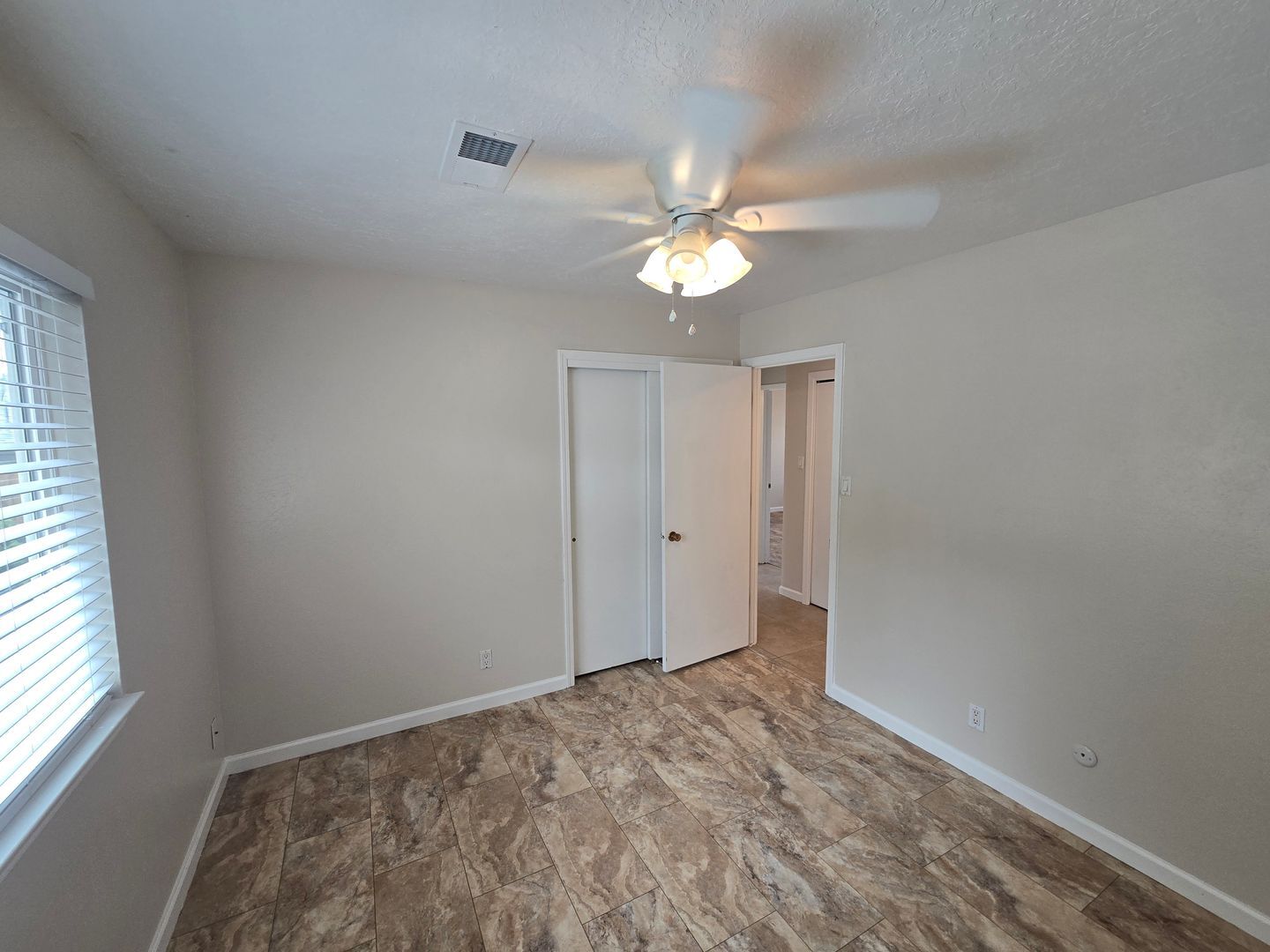 12901 Granite Ave NE - Albuquerque - New Mexico - 3 bed, 2 bath rental property