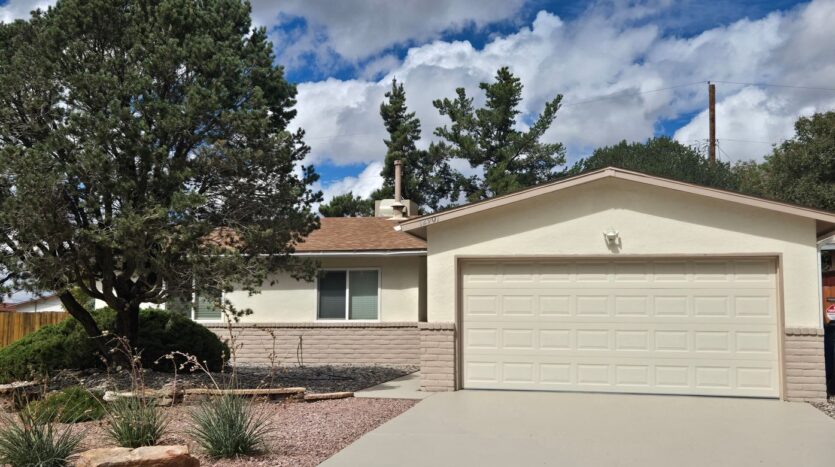 12901 Granite Ave NE - Albuquerque - New Mexico - 3 bed, 2 bath rental property