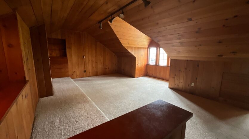 1300 E Mercer St - Seattle - Washington - 2 bed, 1 bath rental property