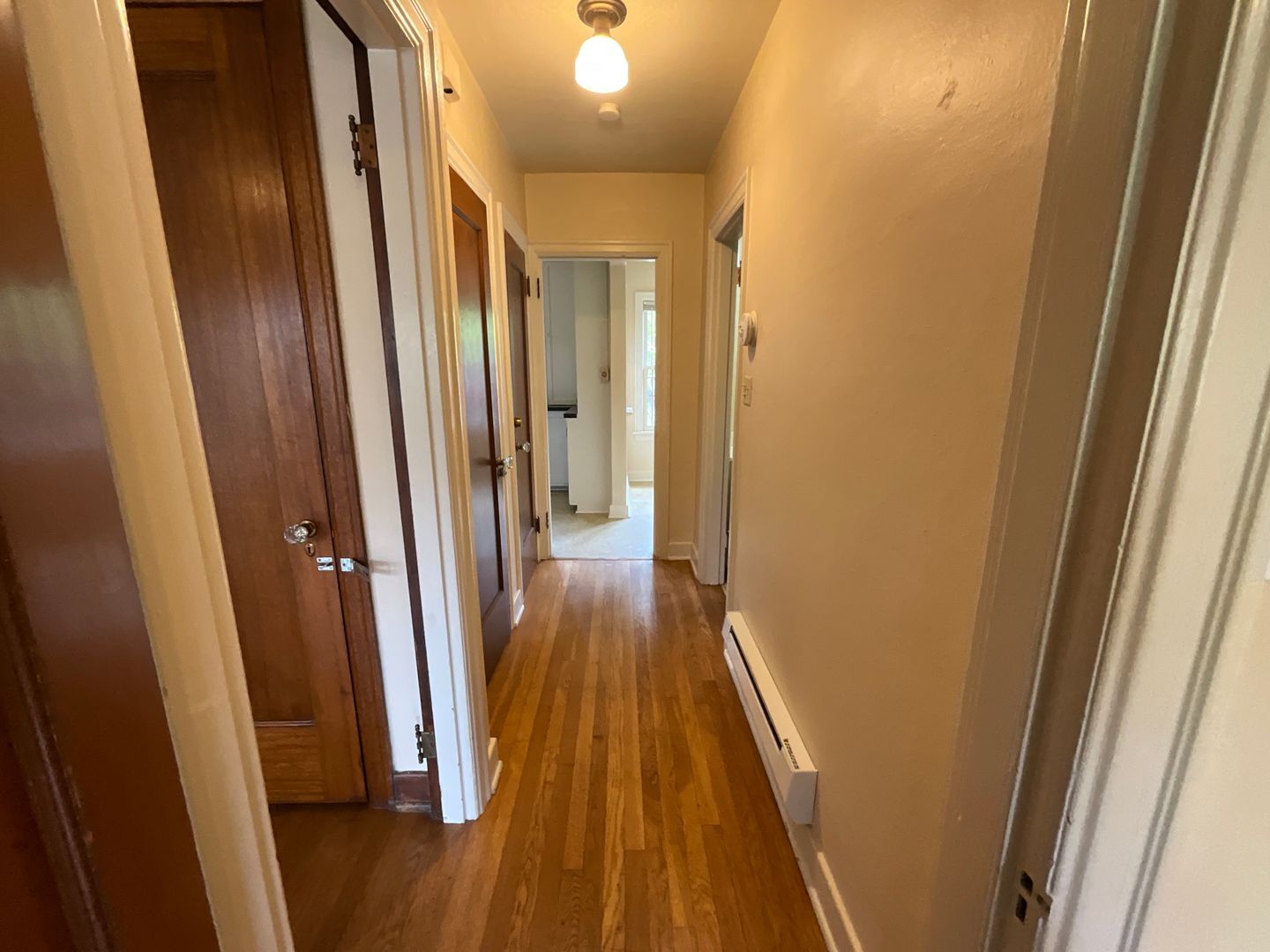 1300 E Mercer St - Seattle - Washington - 2 bed, 1 bath rental property