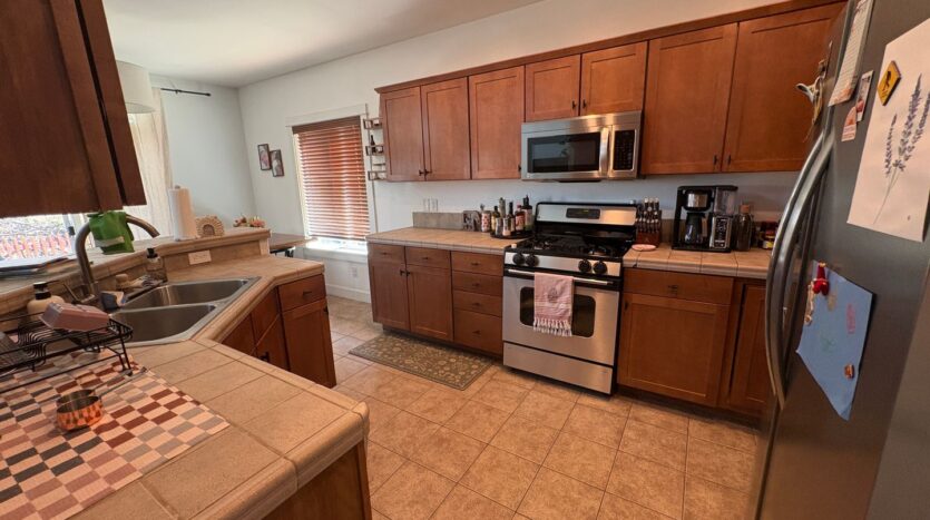 1326 SW Rimrock Way - Redmond - Oregon - 3 bed, 3 bath rental property