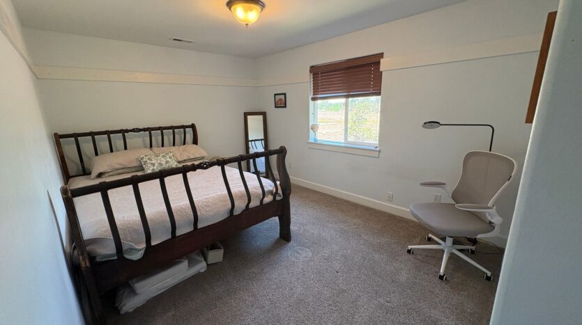 1326 SW Rimrock Way - Redmond - Oregon - 3 bed, 3 bath rental property