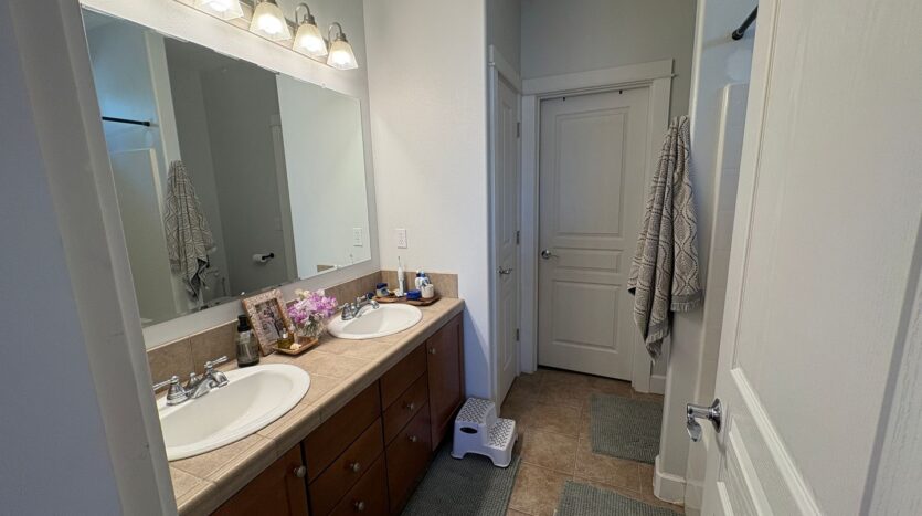1326 SW Rimrock Way - Redmond - Oregon - 3 bed, 3 bath rental property