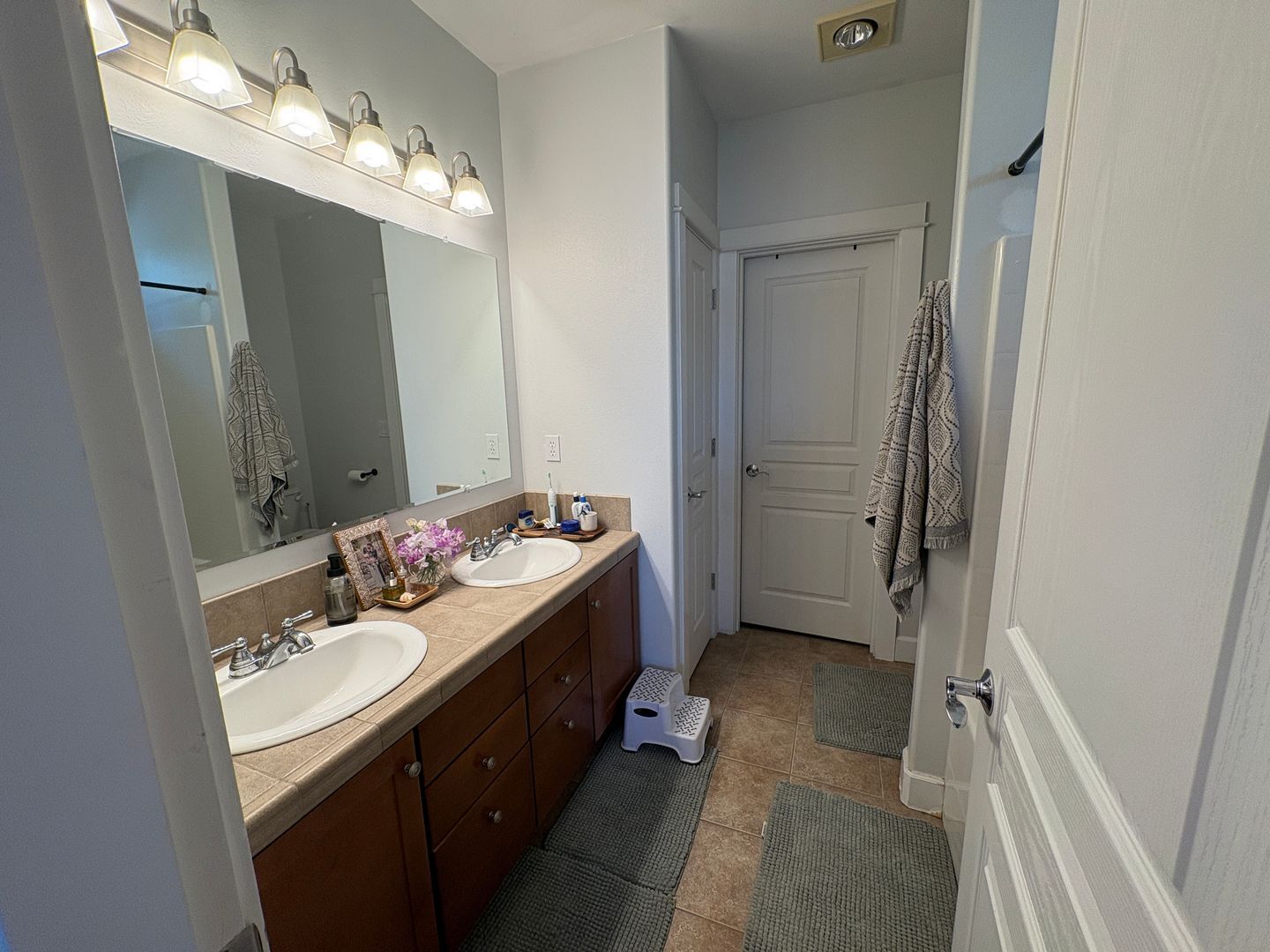 1326 SW Rimrock Way - Redmond - Oregon - 3 bed, 3 bath rental property