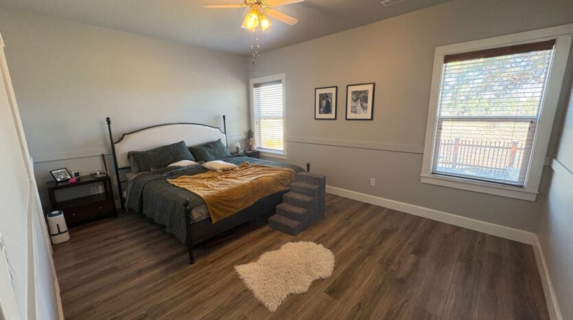 1326 SW Rimrock Way - Redmond - Oregon - 3 bed, 3 bath rental property