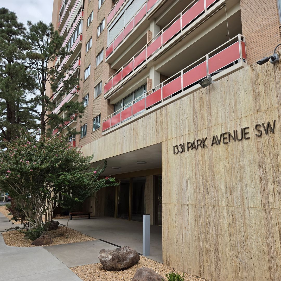 1331 Park Ave SW #212 - Albuquerque - New Mexico - 1 bed, 1 bath rental property