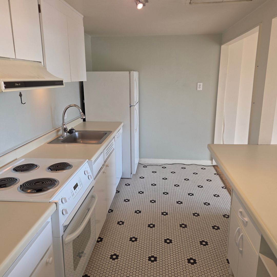 1331 Park Ave SW #212 - Albuquerque - New Mexico - 1 bed, 1 bath rental property