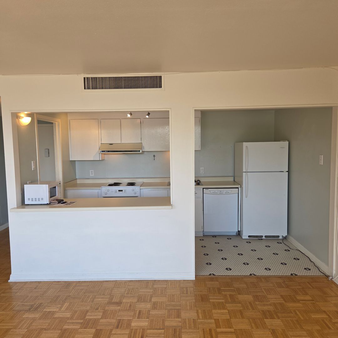 1331 Park Ave SW #212 - Albuquerque - New Mexico - 1 bed, 1 bath rental property