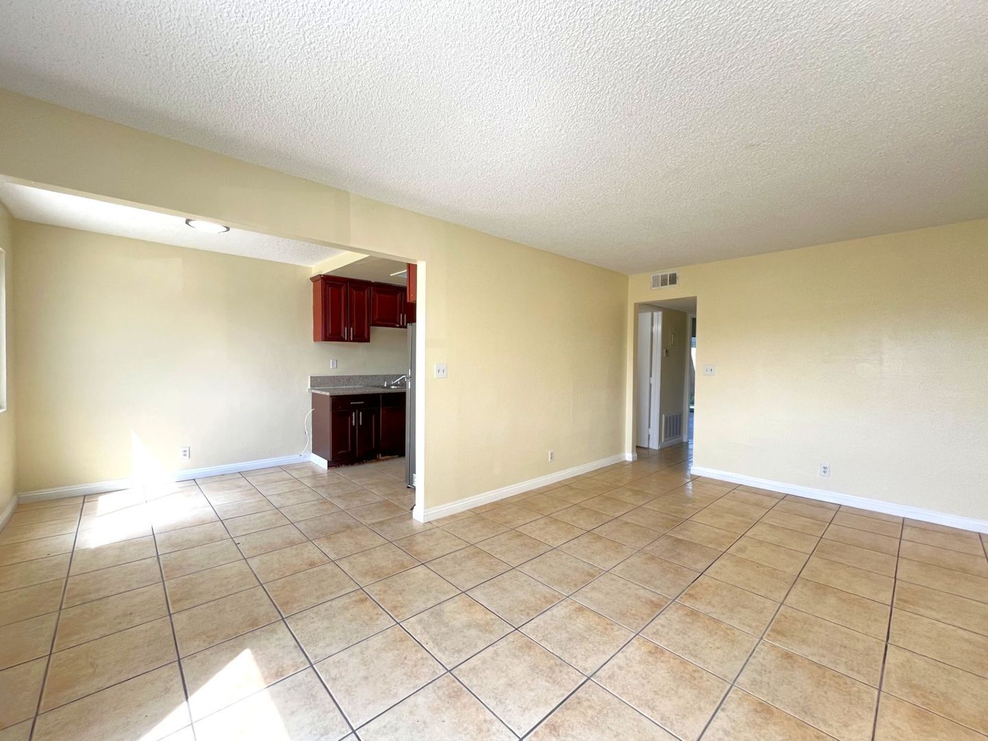 1402 N Virginia Ave - Ontario - California - 2 bed, 1 bath rental property