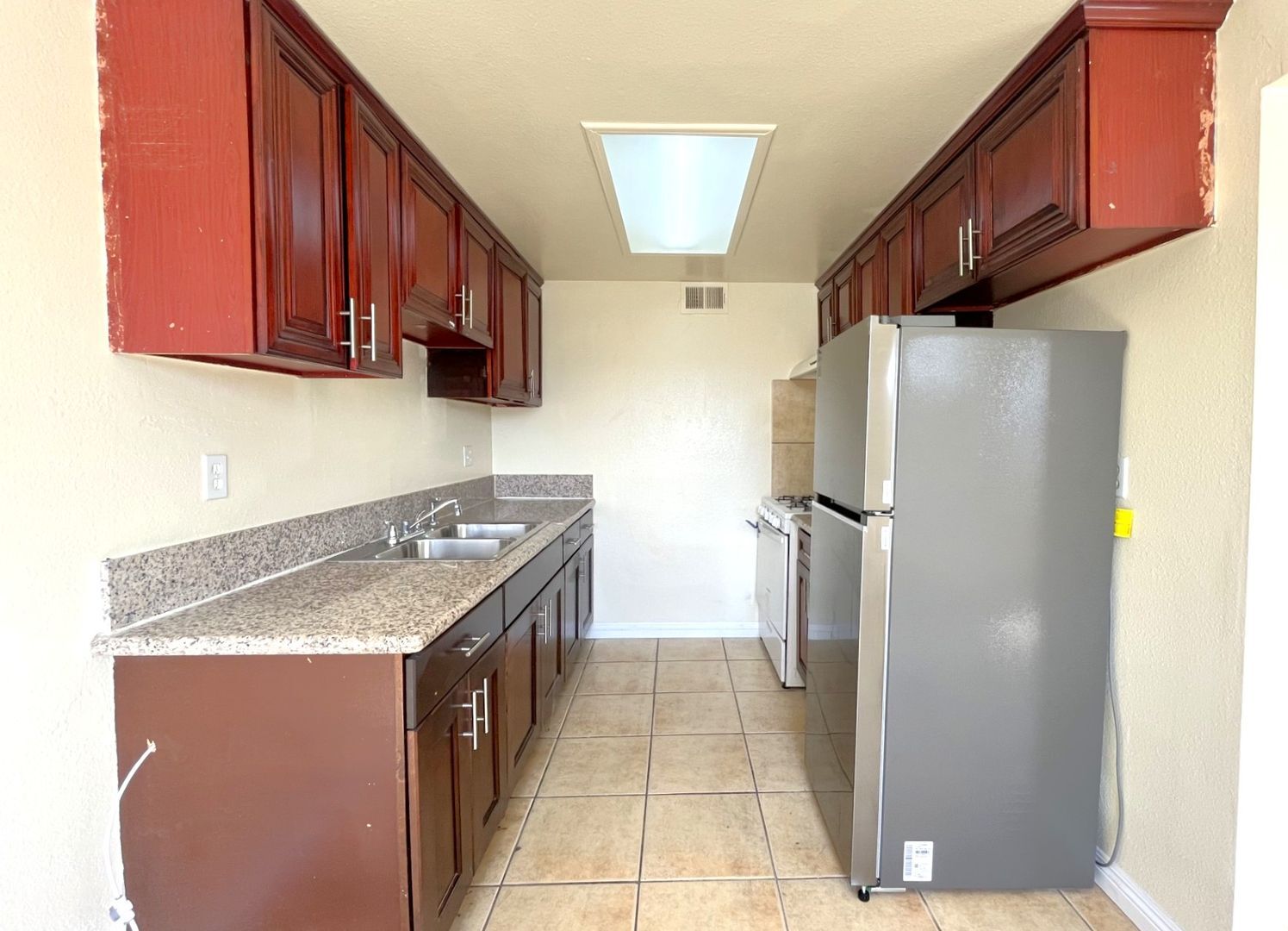 1402 N Virginia Ave - Ontario - California - 2 bed, 1 bath rental property
