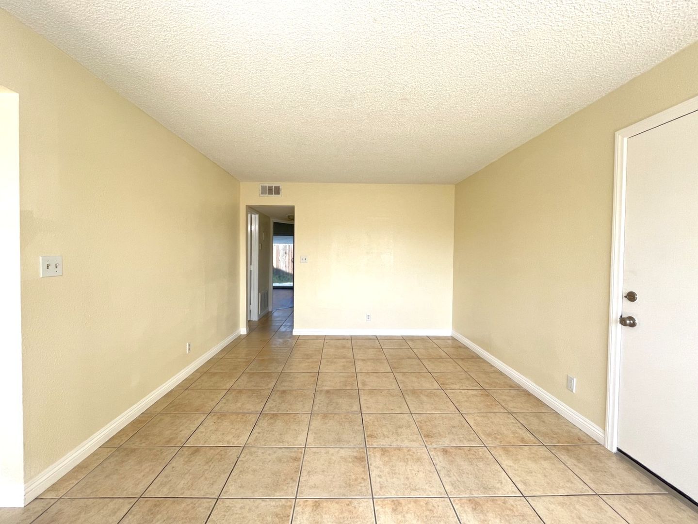 1402 N Virginia Ave - Ontario - California - 2 bed, 1 bath rental property
