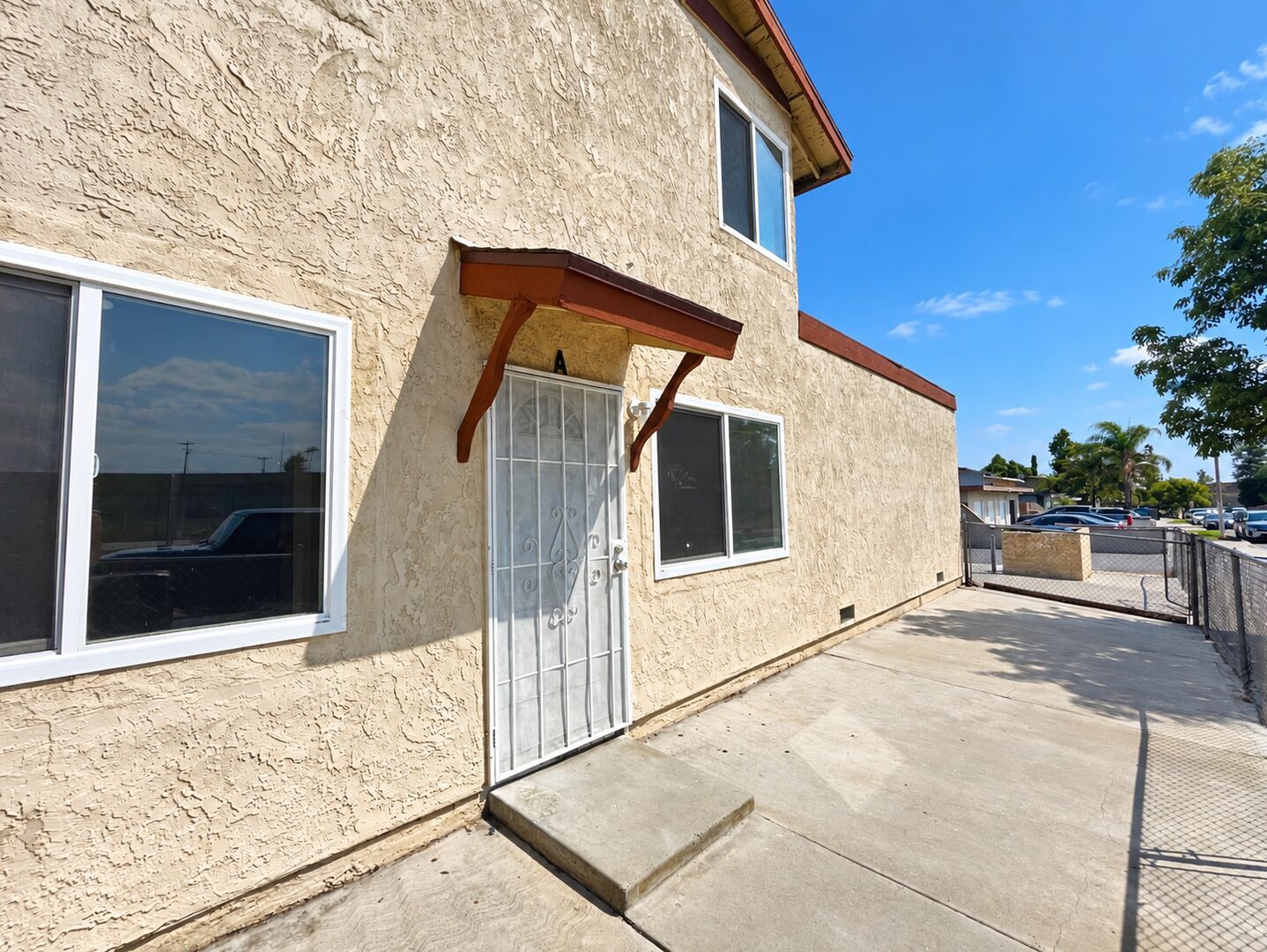 1402 N Virginia Ave - Ontario - California - 2 bed, 1 bath rental property