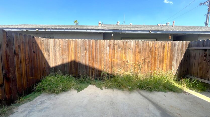 1402 N Virginia Ave - Ontario - California - 2 bed, 1 bath rental property