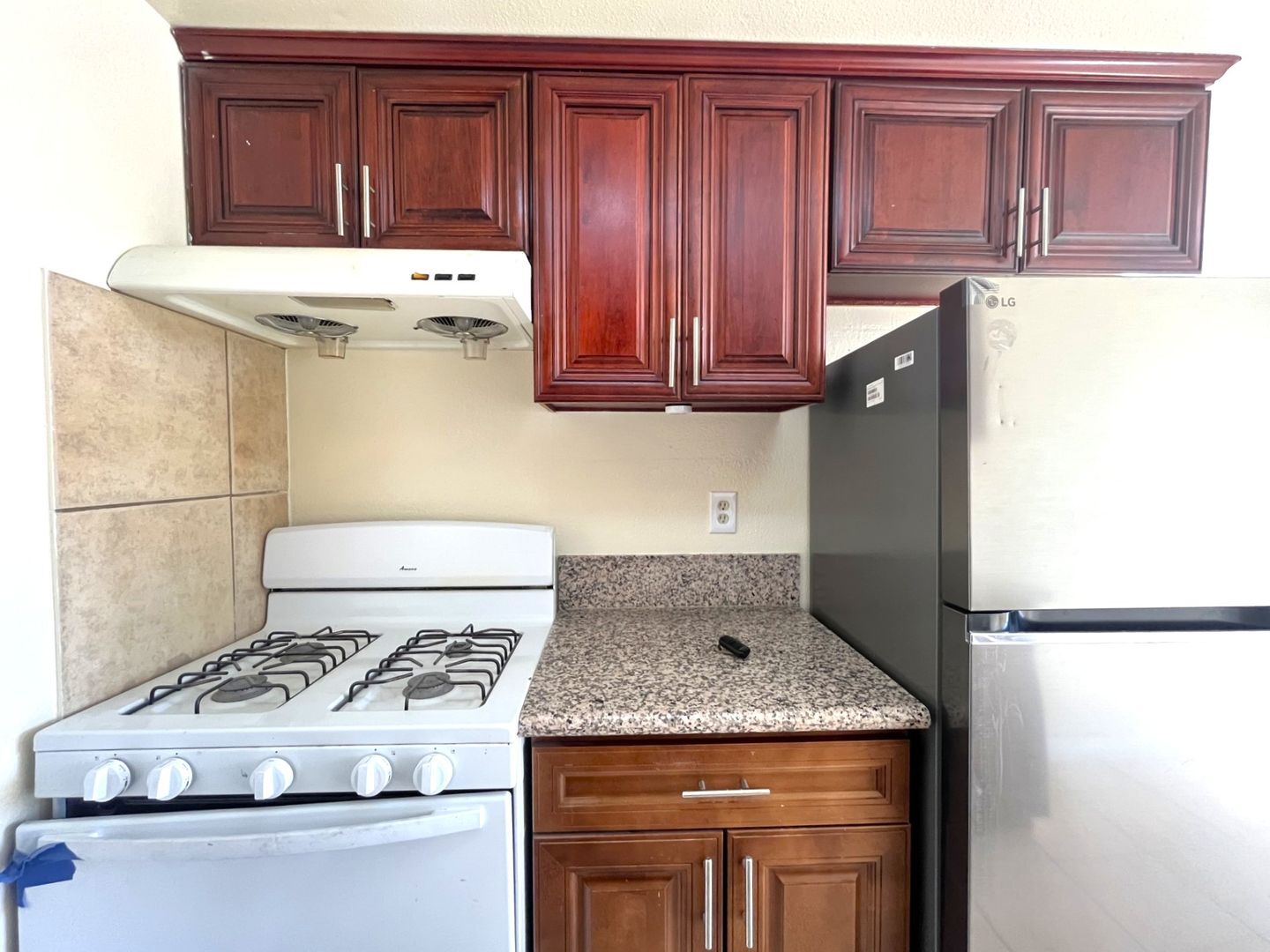 1402 N Virginia Ave - Ontario - California - 2 bed, 1 bath rental property