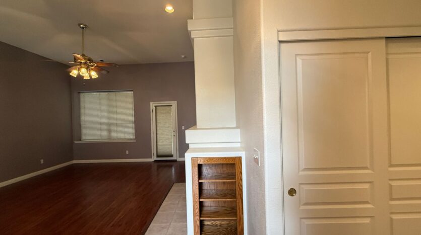 1411 E Parkview Court - Visalia - California - 3 bed, 2 bath rental property