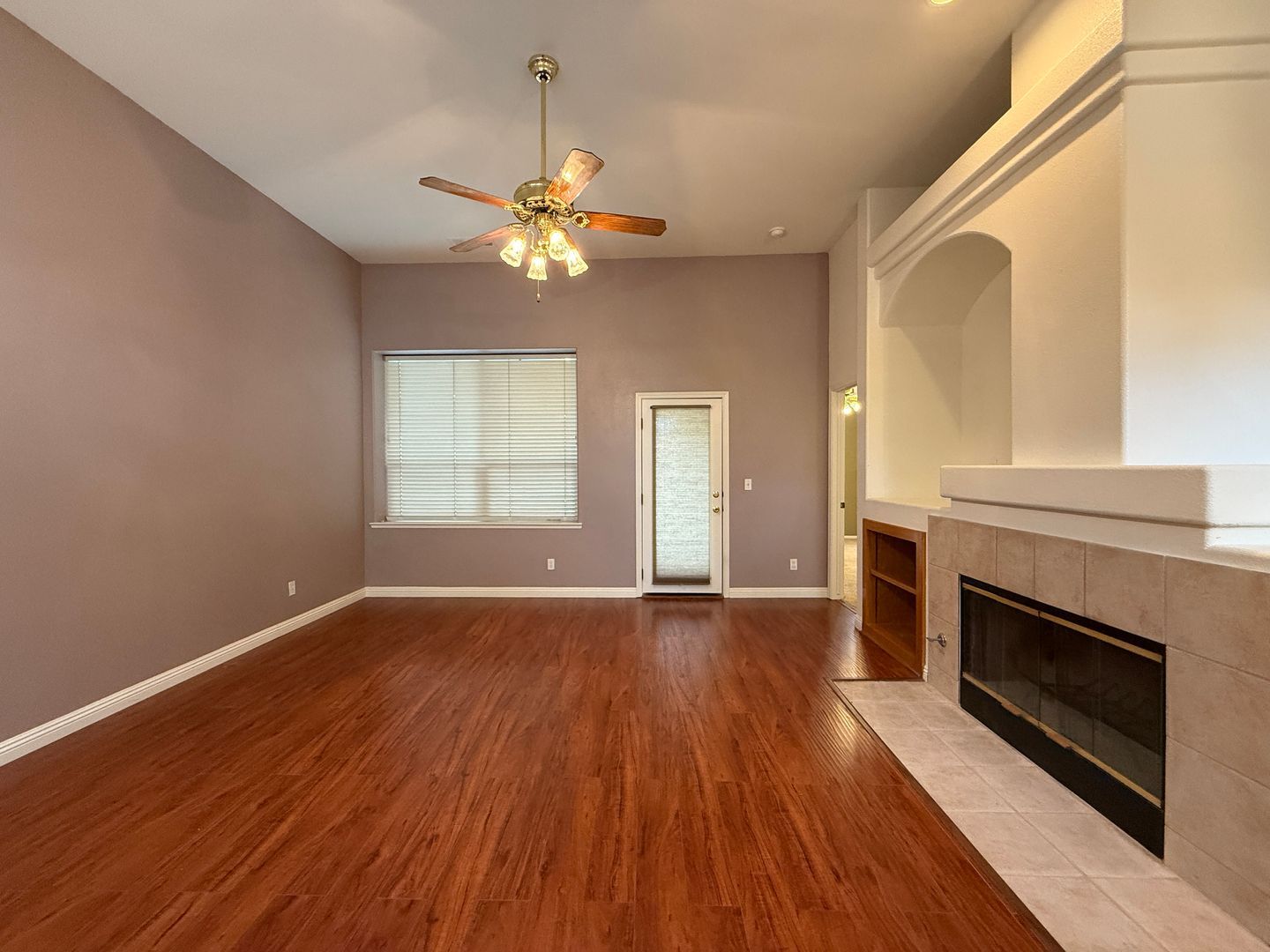 1411 E Parkview Court - Visalia - California - 3 bed, 2 bath rental property