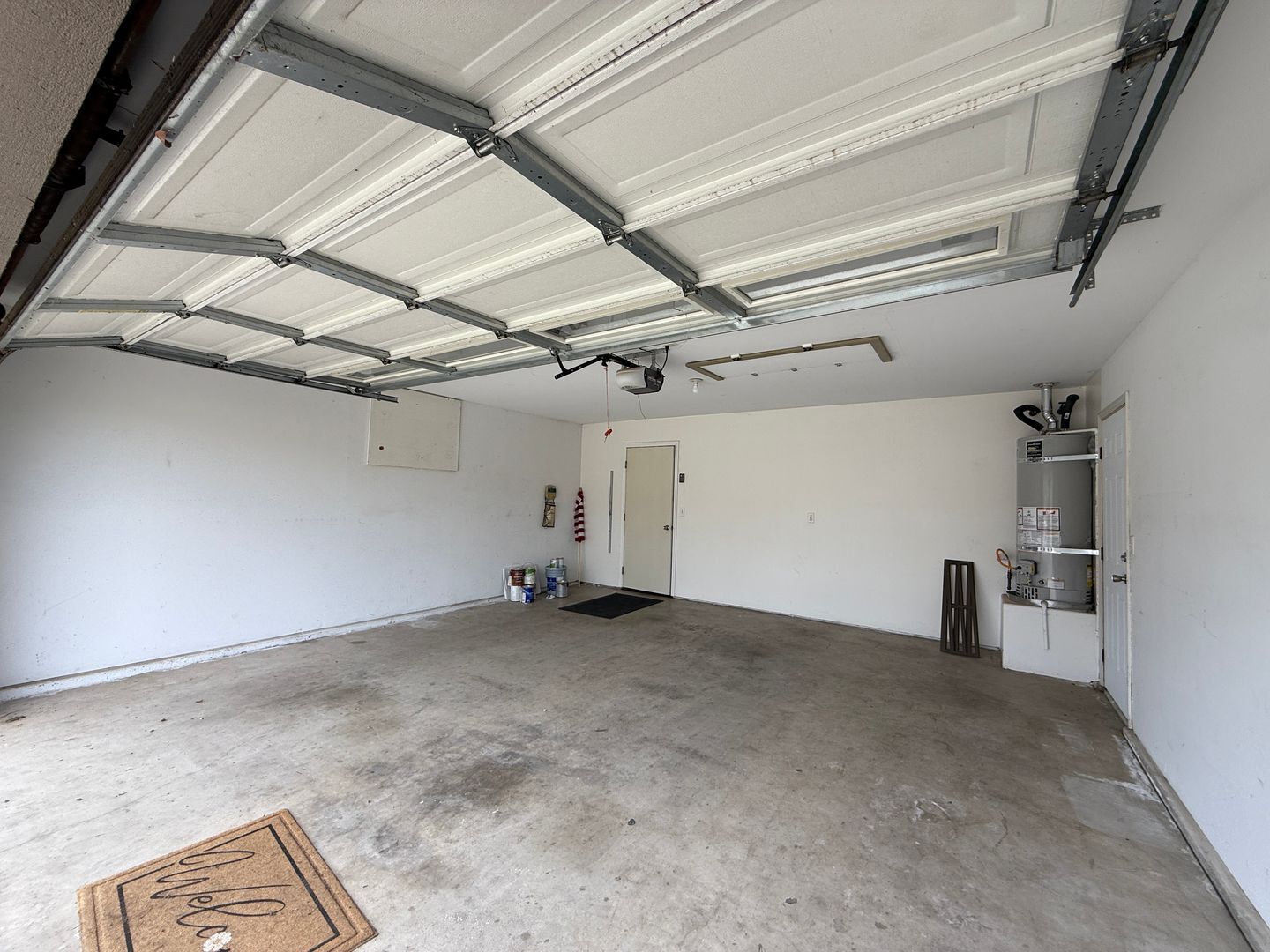 1411 E Parkview Court - Visalia - California - 3 bed, 2 bath rental property