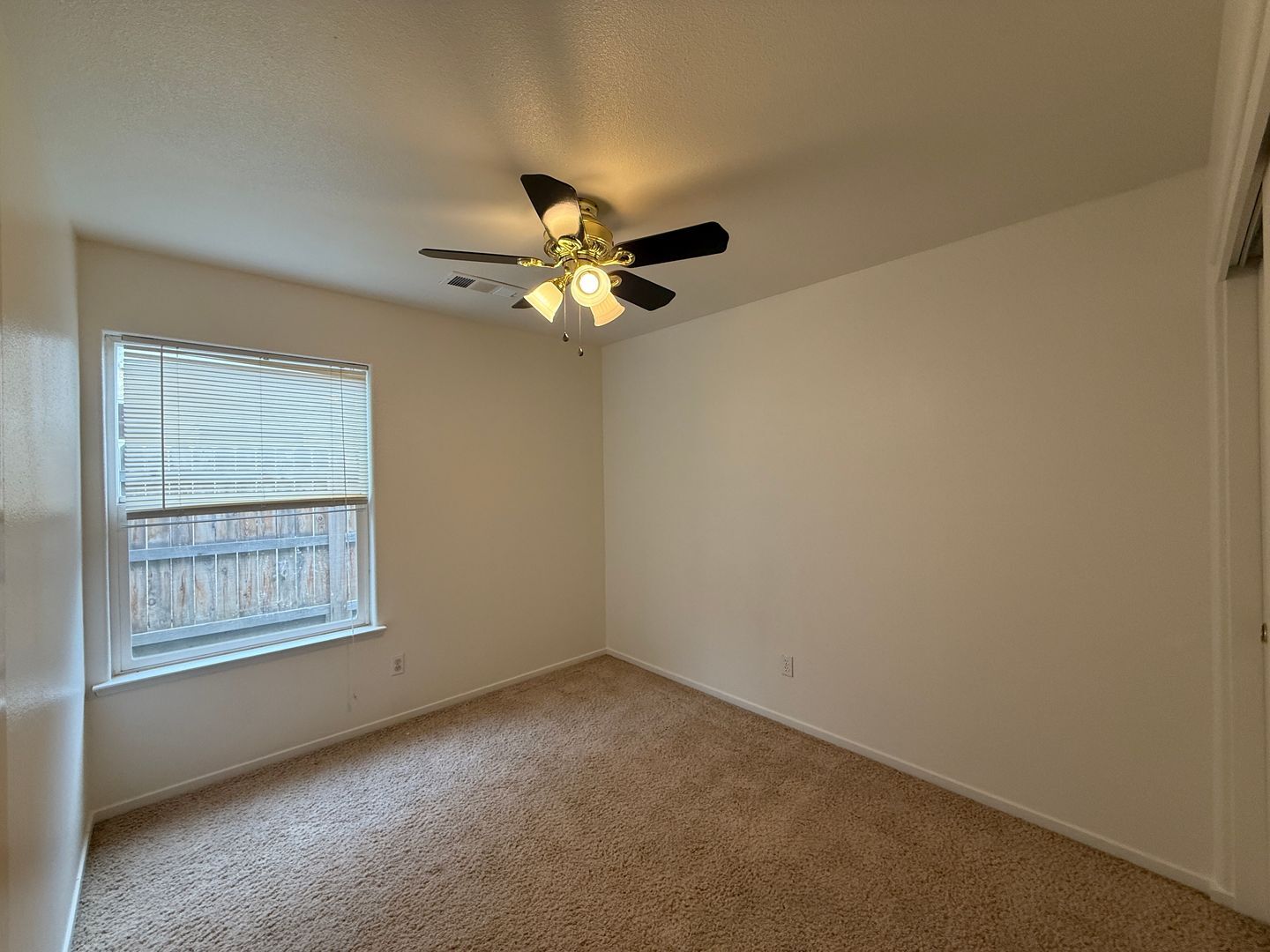 1411 E Parkview Court - Visalia - California - 3 bed, 2 bath rental property