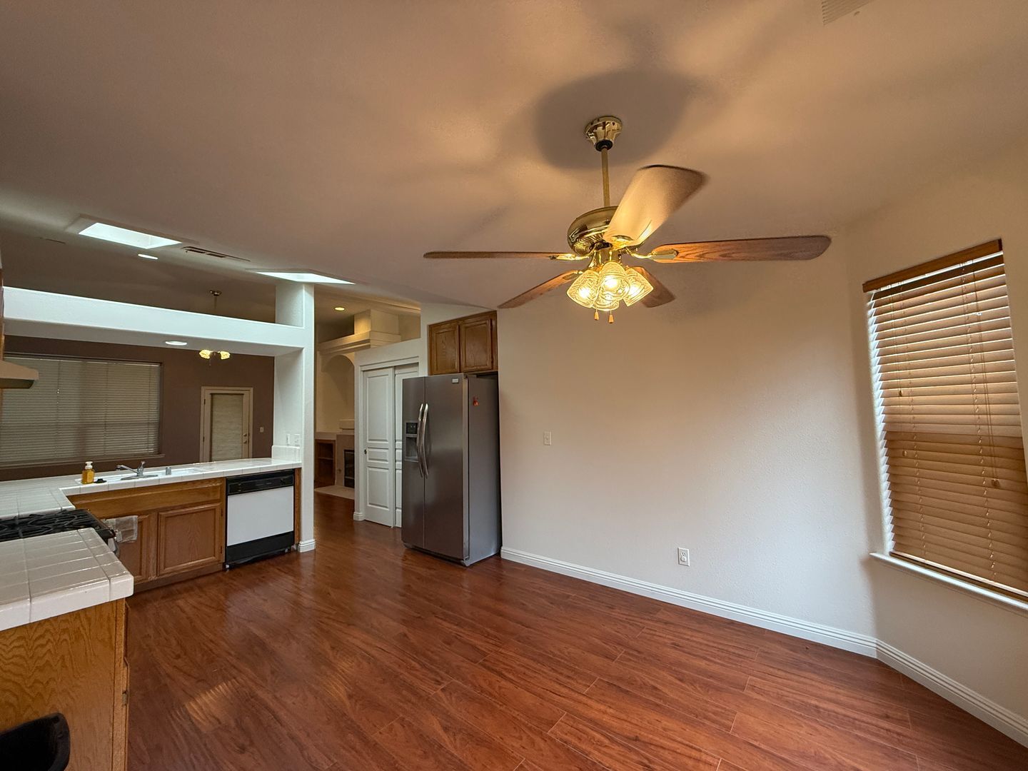 1411 E Parkview Court - Visalia - California - 3 bed, 2 bath rental property