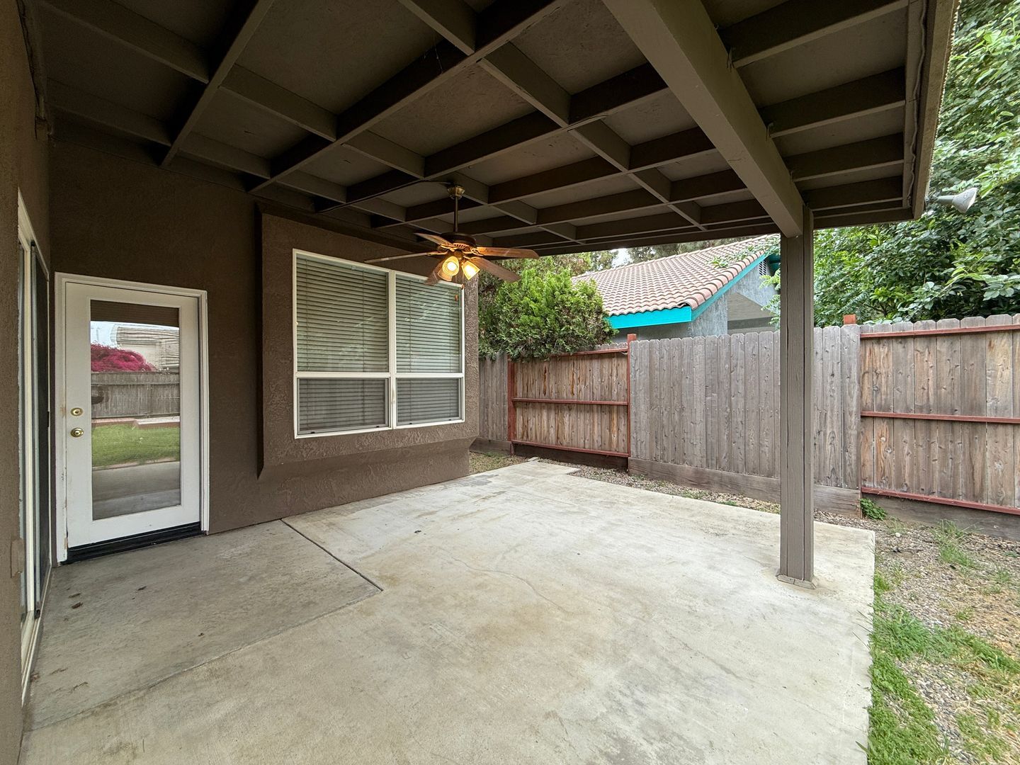 1411 E Parkview Court - Visalia - California - 3 bed, 2 bath rental property