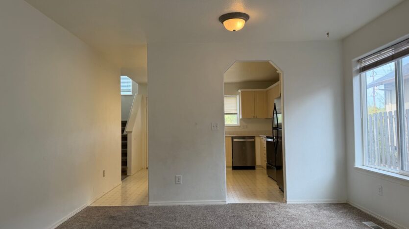 14110 SE Summerfield Loop - Happy Valley - Oregon - 3 bed, 2.5 bath rental property