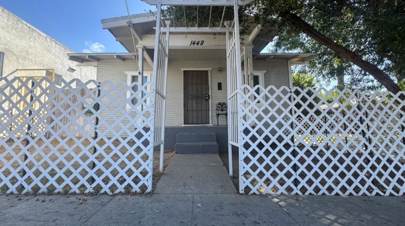 1448 Coronado Ave. - Long Beach - California - 2 bed, 1 bath rental property
