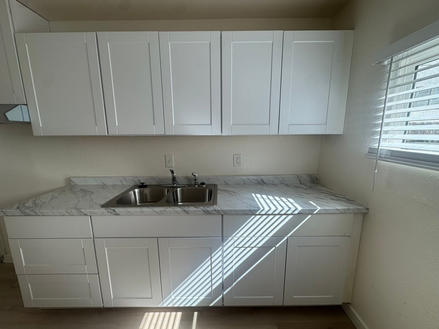1448 Coronado Ave. - Long Beach - California - 2 bed, 1 bath rental property